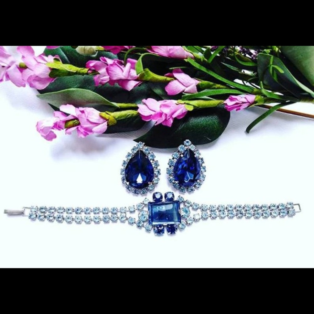 1950’s Vintage Bracelet/Earrings Set
